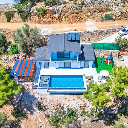 Islamlar Village 3 Bedroom With Pool 칼칸