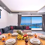 Islamlar Village 3 Bedroom With Pool ヴィラ