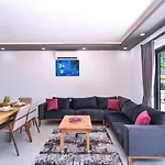 Islamlar Village 3 Bedroom With Pool ヴィラ